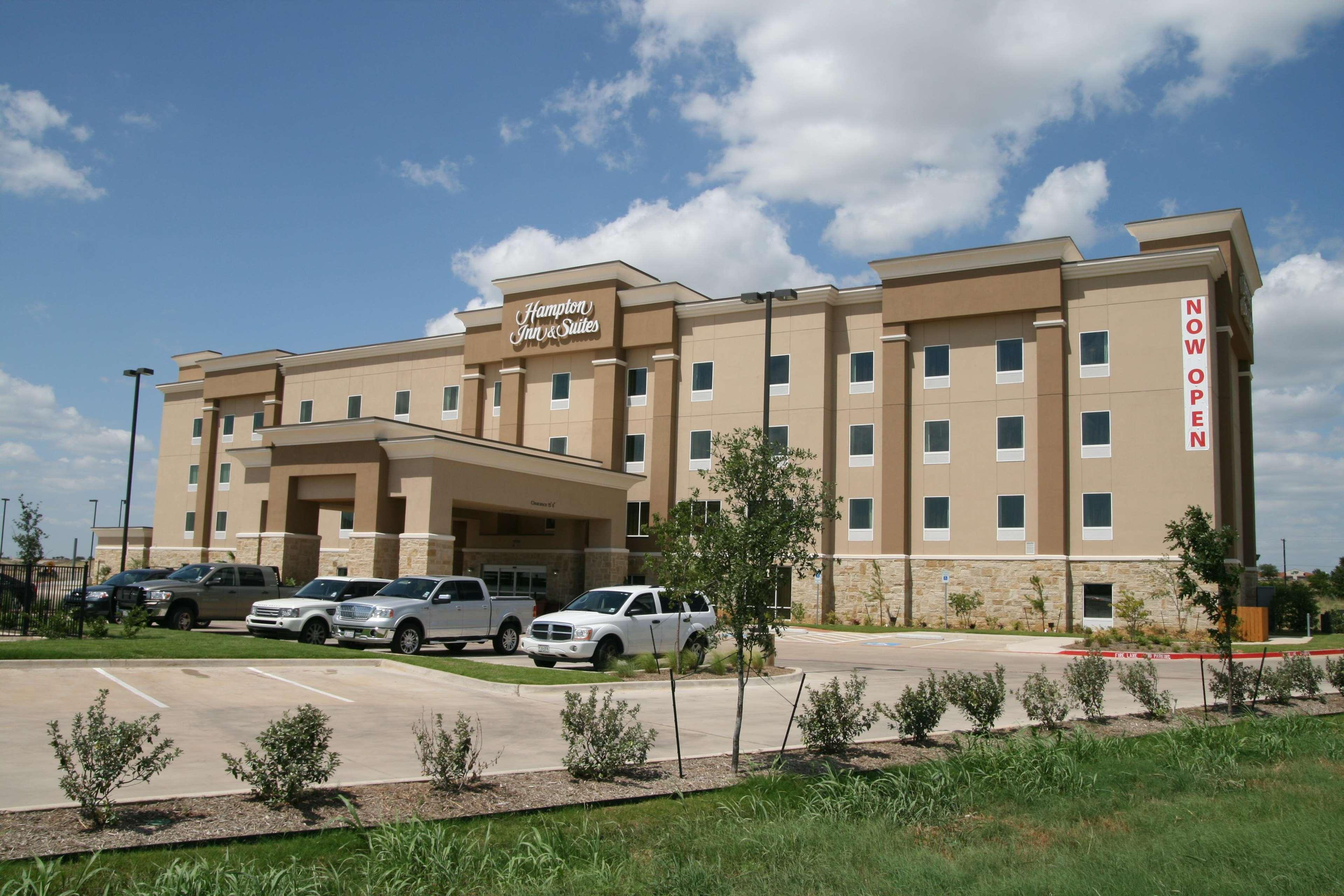Hampton Inn&Suites Cleburne Extérieur photo