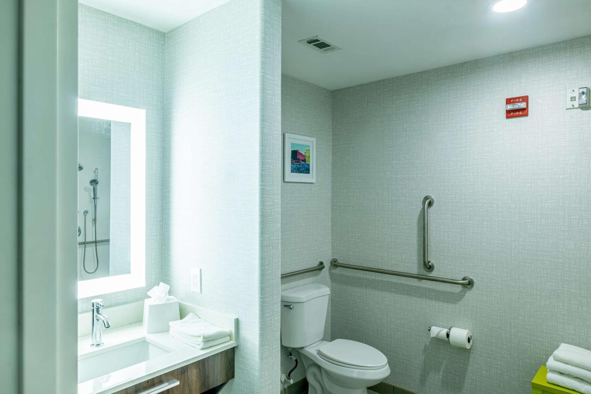 Hampton Inn&Suites Cleburne Extérieur photo