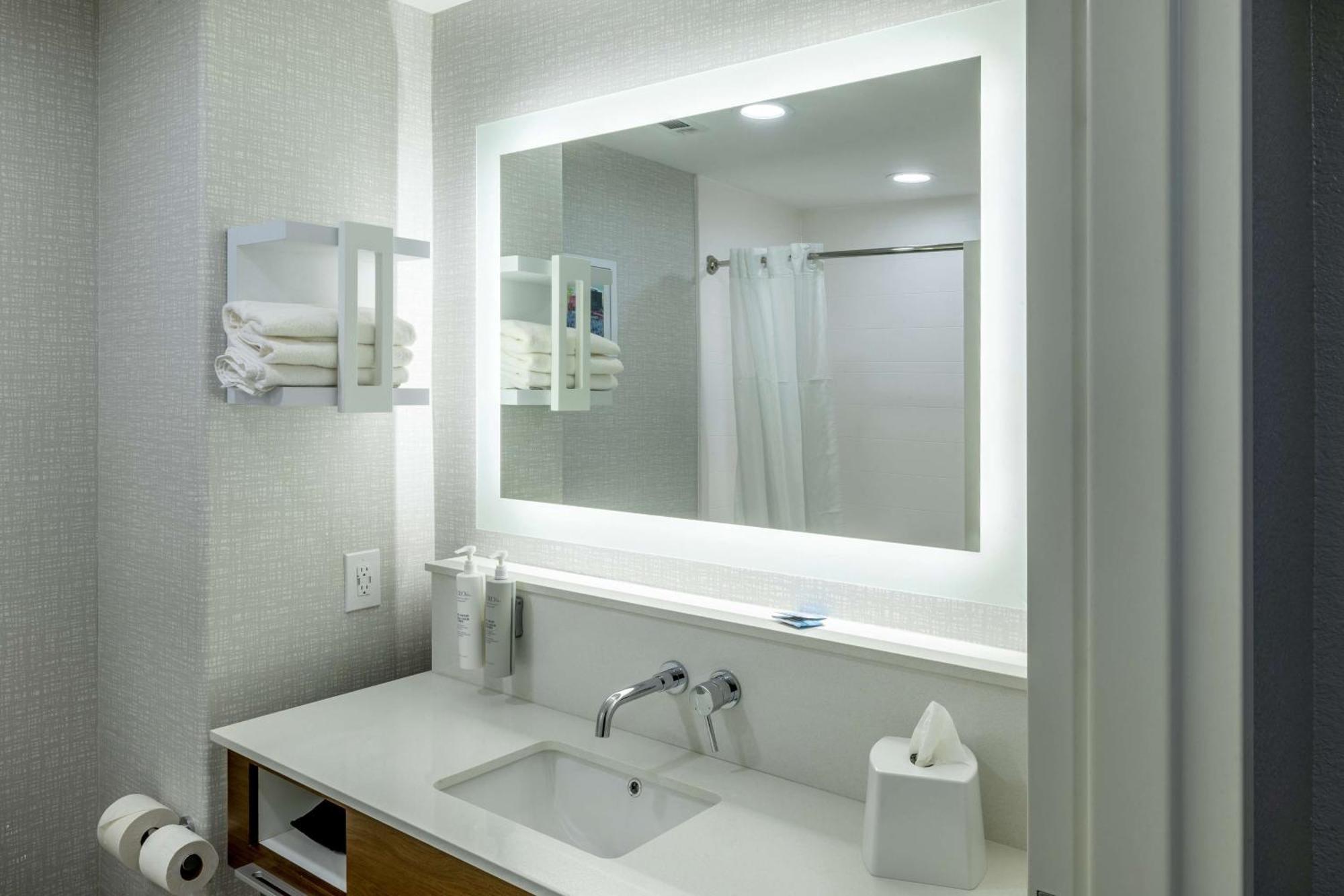 Hampton Inn&Suites Cleburne Extérieur photo