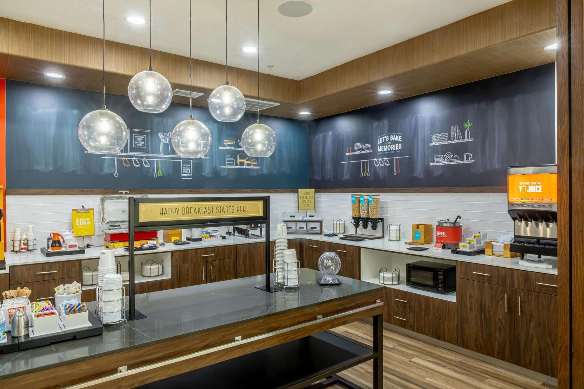 Hampton Inn&Suites Cleburne Extérieur photo